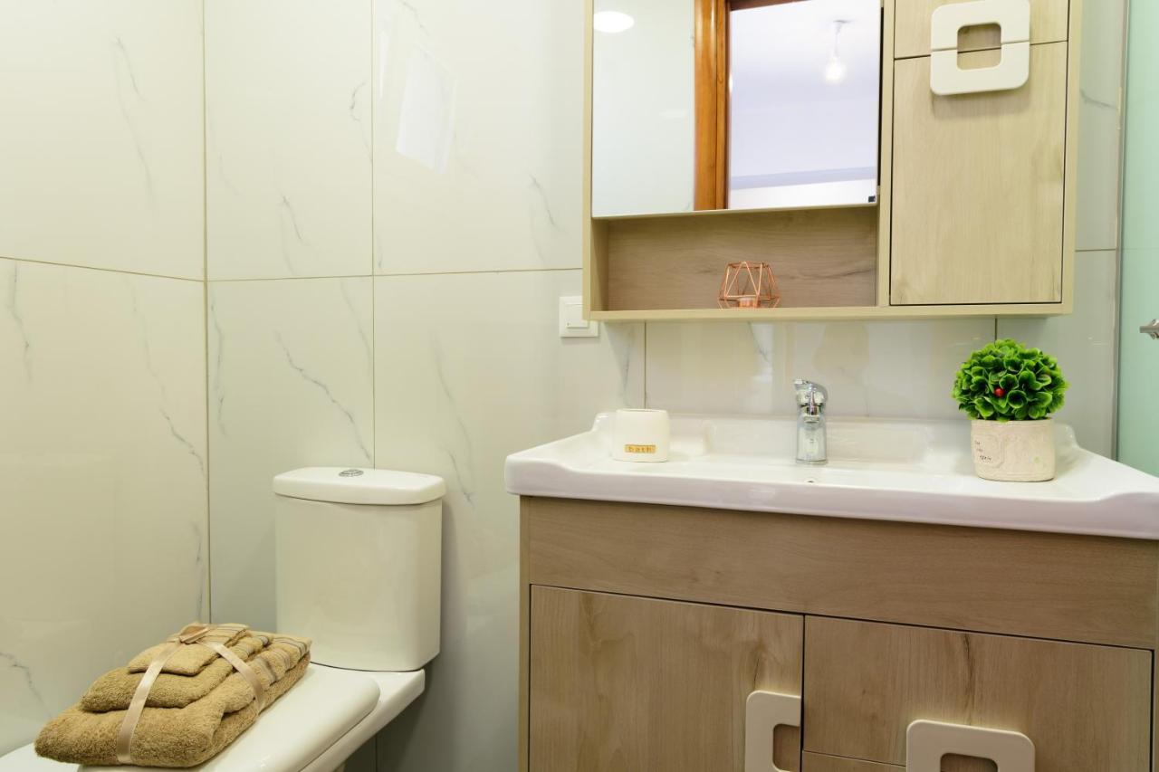Luxury Lake View Center House Ágios Nikólaos 외부 사진